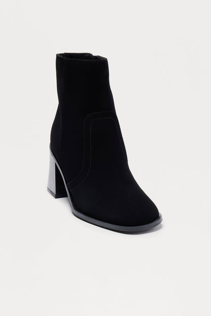 Zingy Ankle Booties - Black
