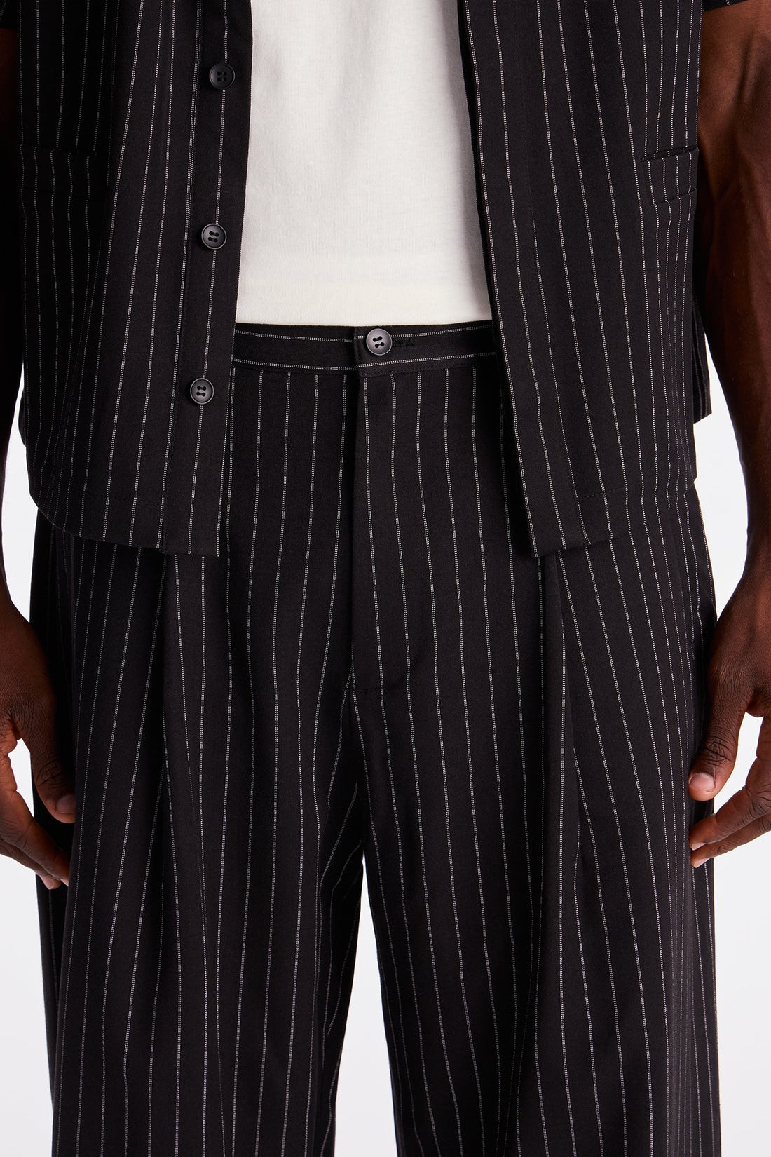 Wide Leg Straight Striped Double Pleated Trouser - Black